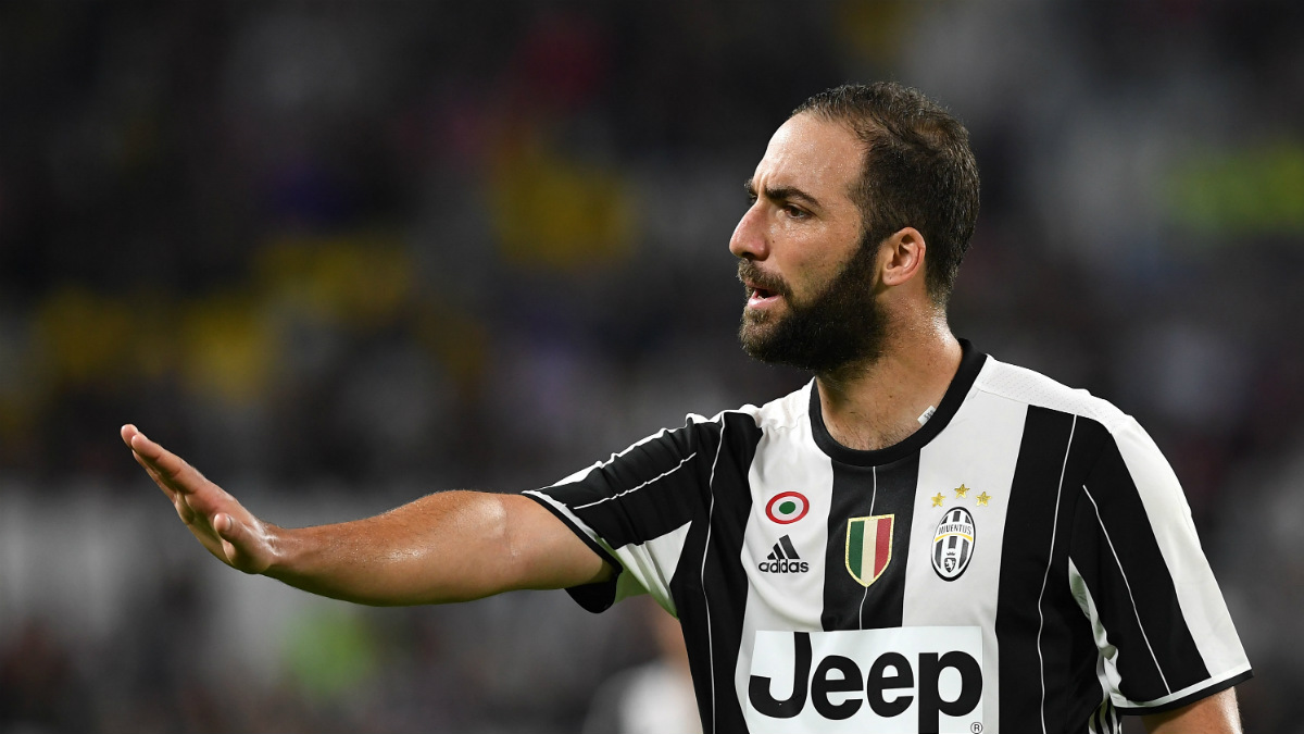 Higuaín, durante un partido con la Juventus. (Getty)