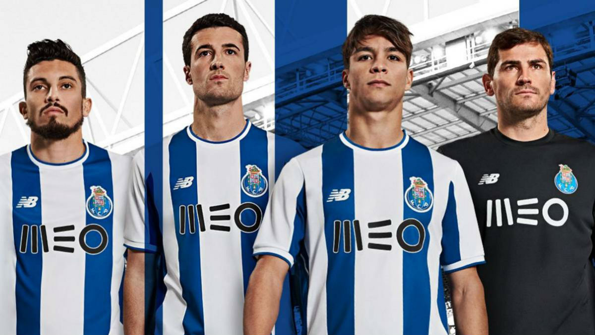 saldar Enriquecer izquierda Iker Casillas presenta la nueva camiseta del Oporto: ¿se queda en Portugal?