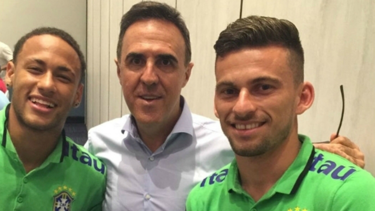 Lucas Lima (derecha) junto a Neymar (izquierda) y Wagner Ribeiro, agente brasileño. (ESPN)