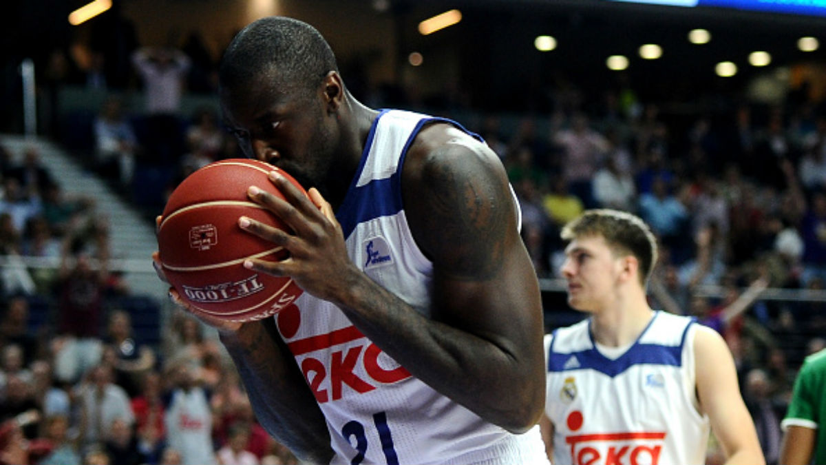 Othello Hunter, durante uno de los partidos de semifinales de la ACB ante el Unicaja (Getty).