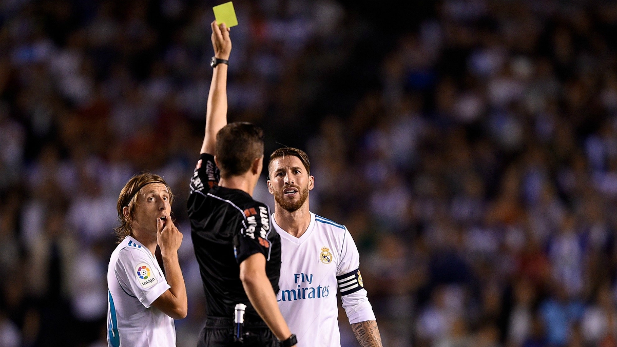 gonzalez-gonzalez-segunda-amarilla-ramos-riazor