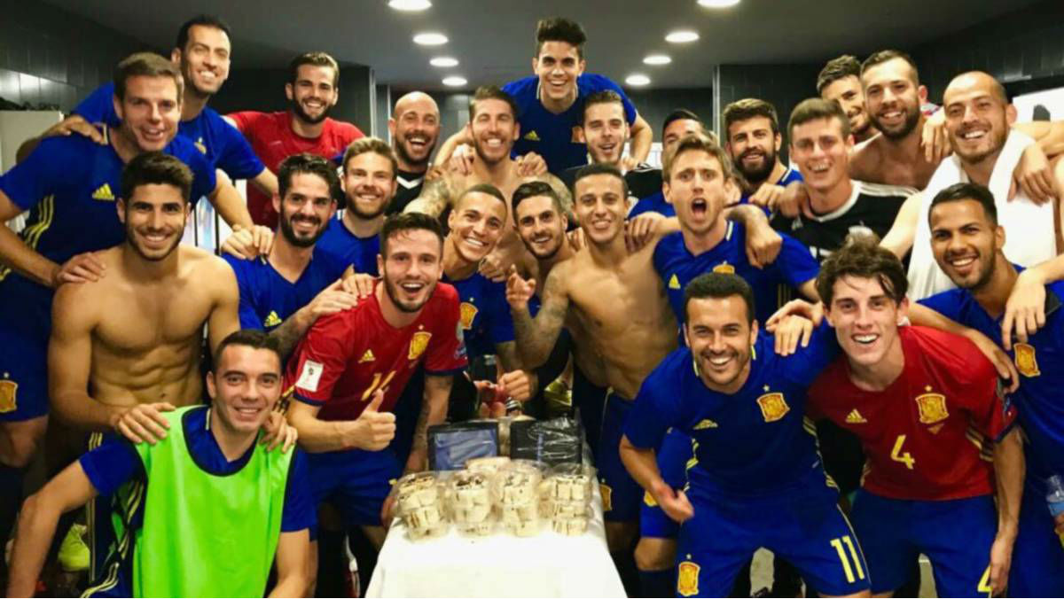 España celebra su clasificación al Mundial de Rusia.