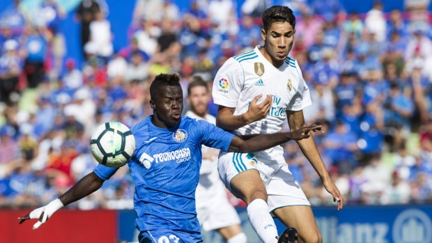 Achraf, durante el partido (EFE).