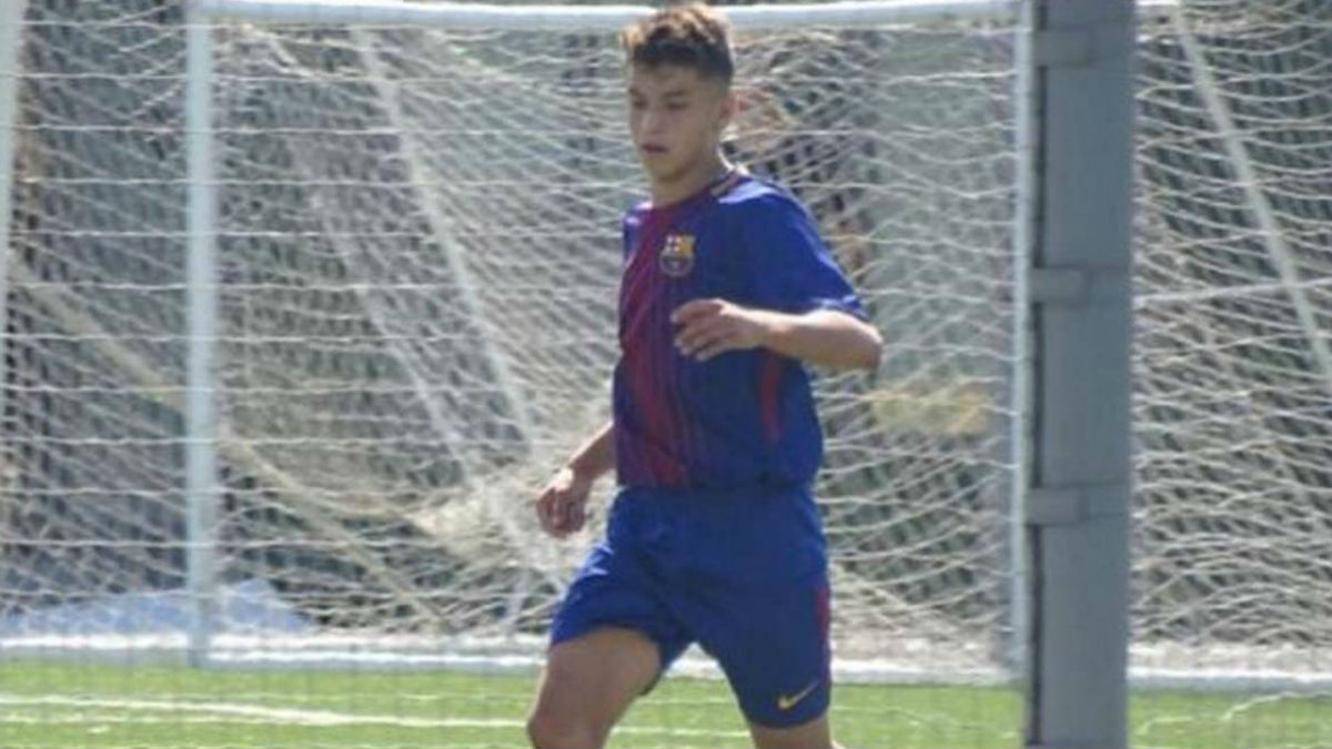 Juan David Fuentes durante un partido con el Barcelona.