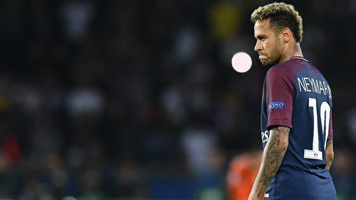 Neymar vuelve a estar en el XI del año.