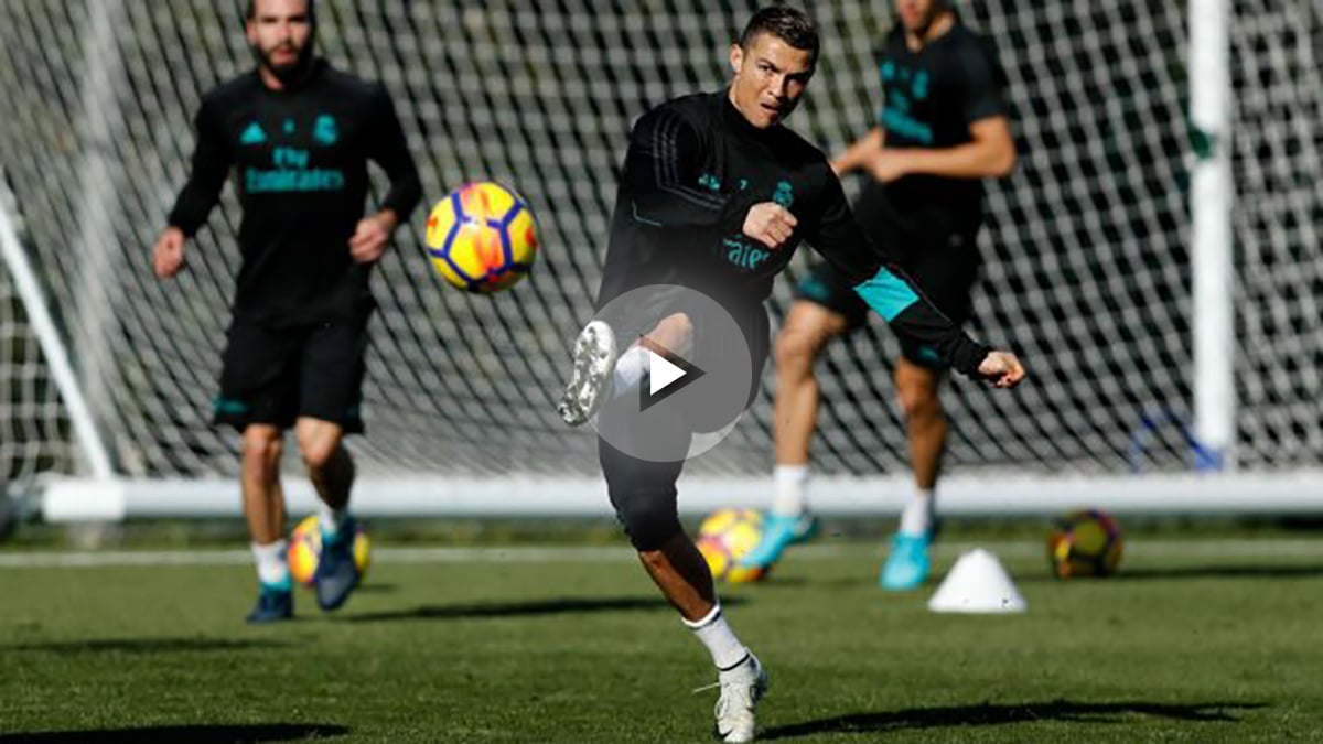 Cristiano Ronaldo, en un entrenamiento en Valdebebas. (realmadrid.com)