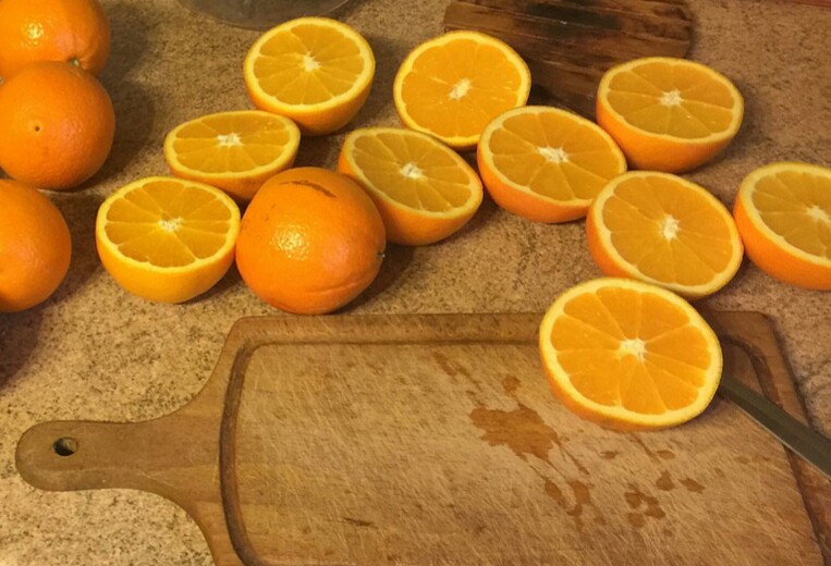 Naranjas con ron y canela