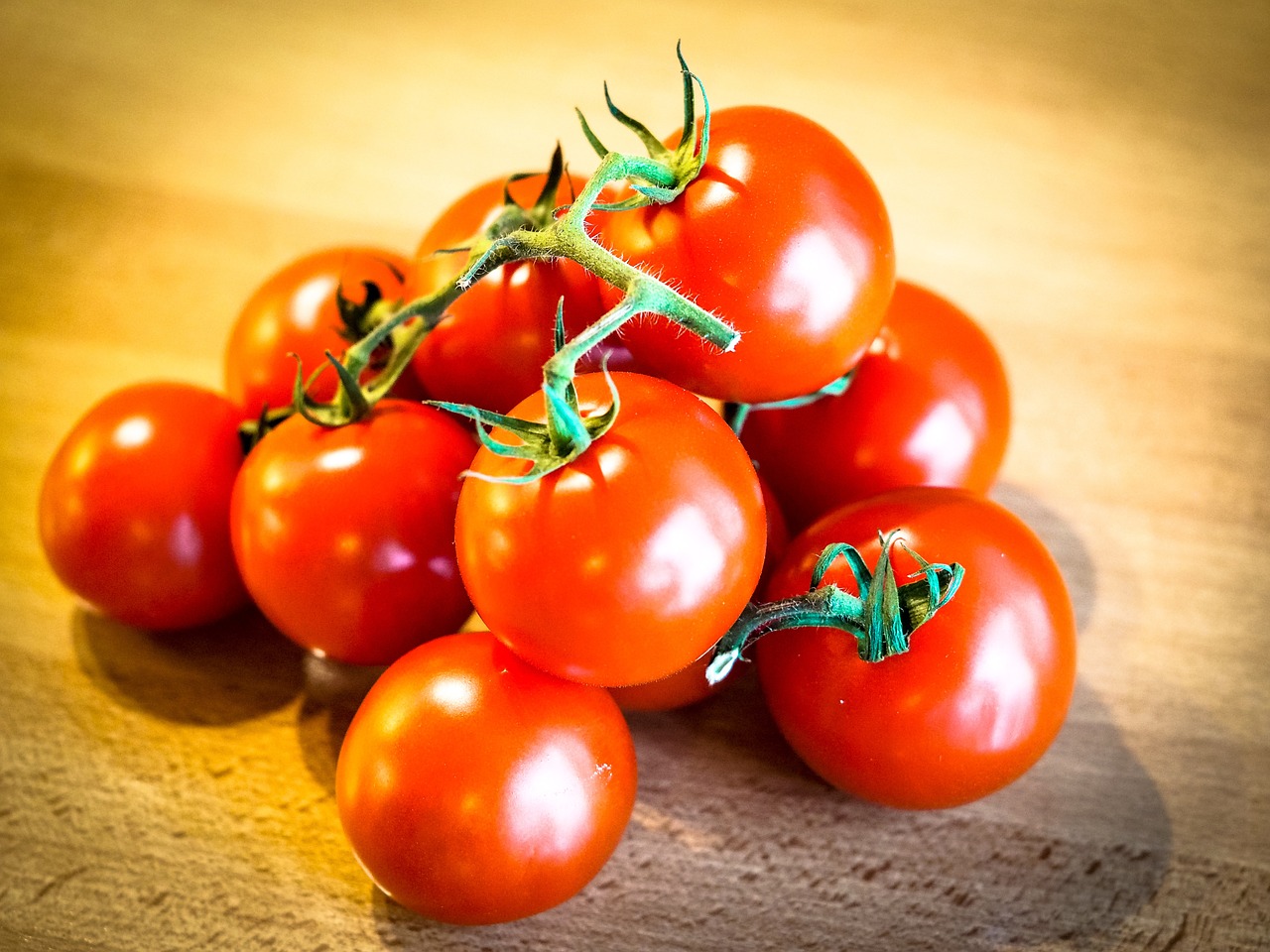 Ensalada de arenques con tomate