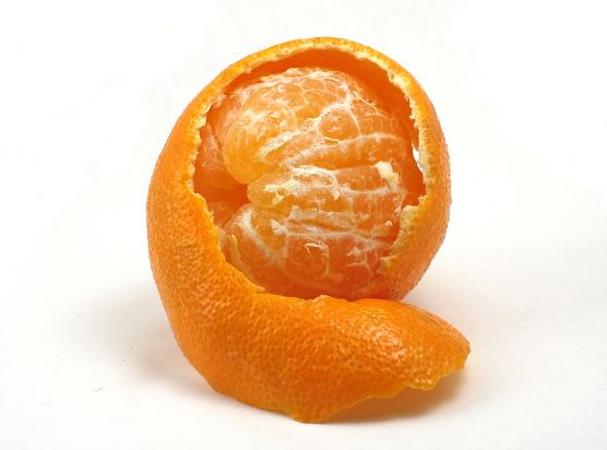 Ensalada de aguacate y mandarinas