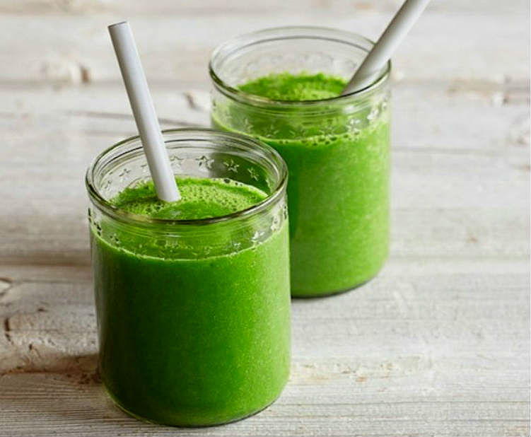 Green machine smoothie
