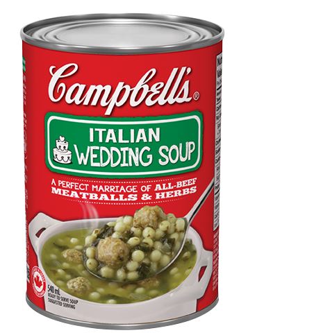 Sopa de boda italiana