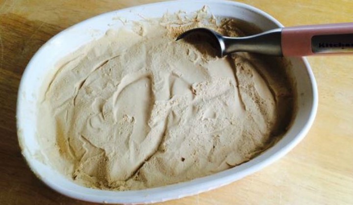 Yogur helado de vainilla sin azúcar añadido