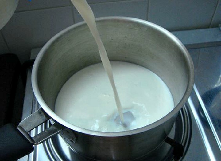 Natillas de leche merengada