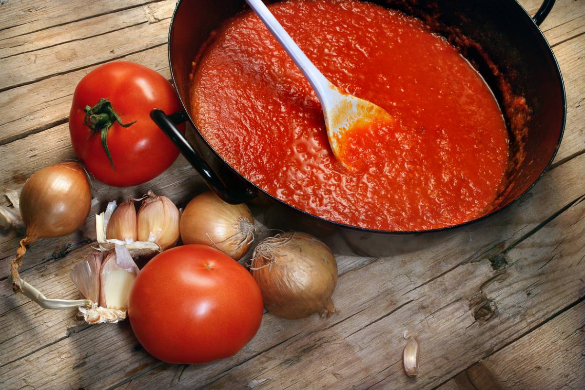 Costillas de cerdo en salsa de tomate casera