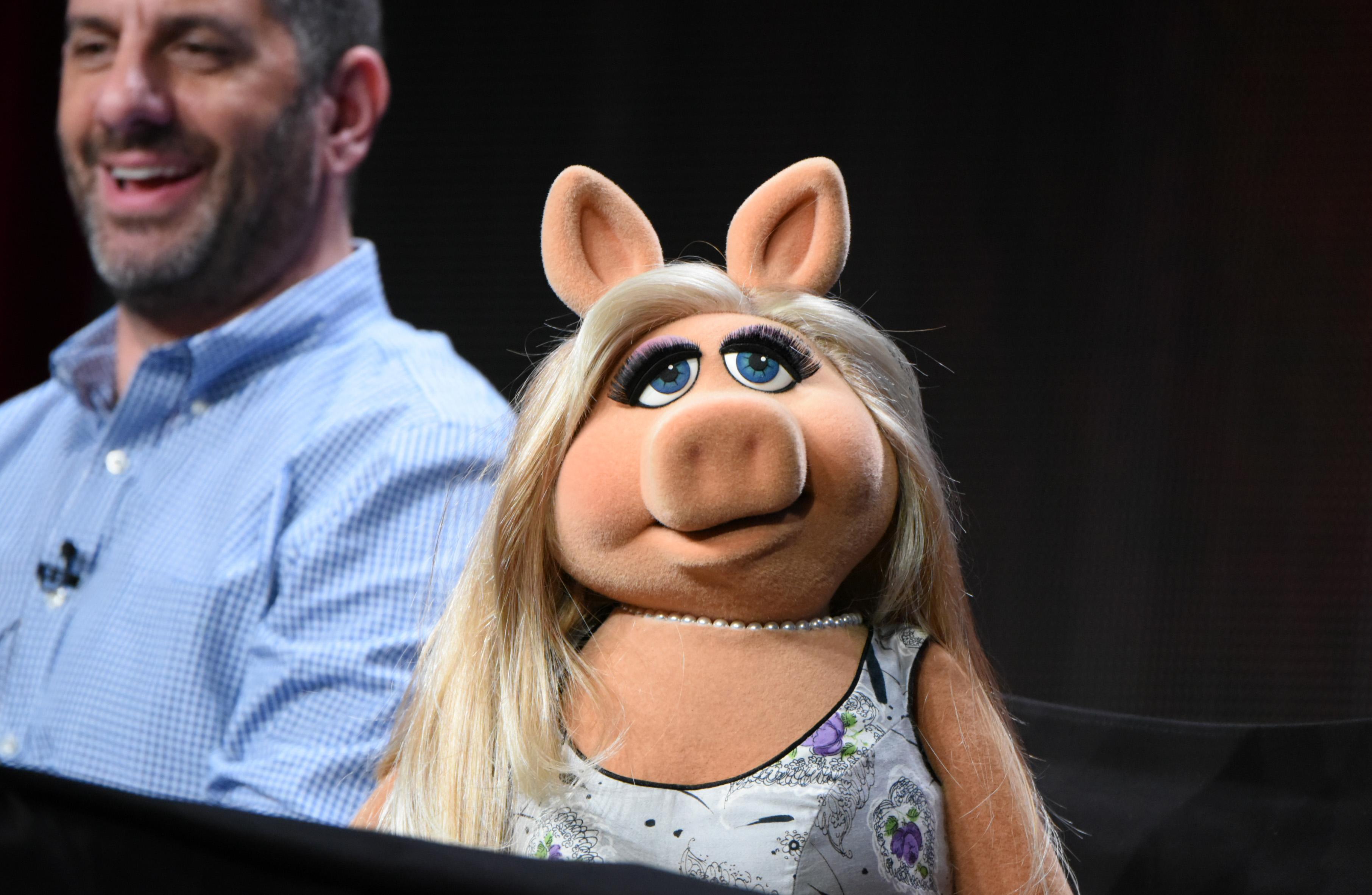 'The Muppets' cambia su enfoque y destituye a Bob Kushell como showrunner