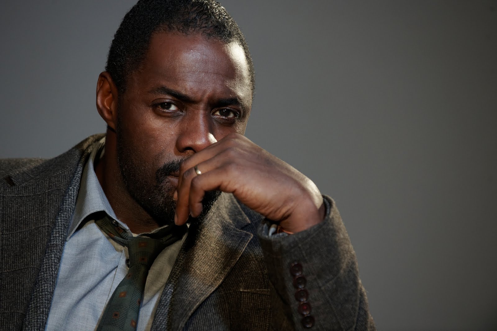 La serie ‘Luther’ ya cuenta con tráiler completo