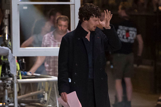 Benedict Cumberbatch en el rodaje de la 4ª temporada de Sherlock