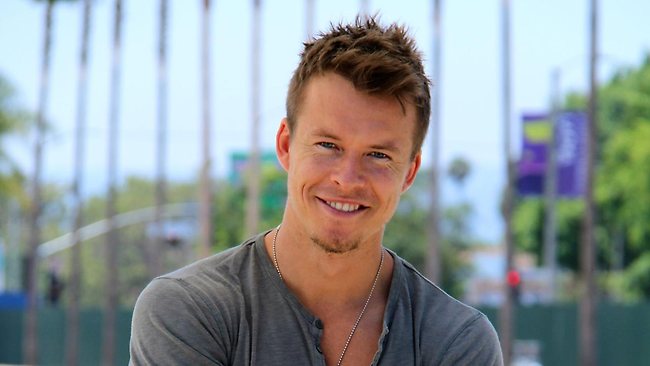 El actor Todd Lasance interpretará a El Rival en The Flash