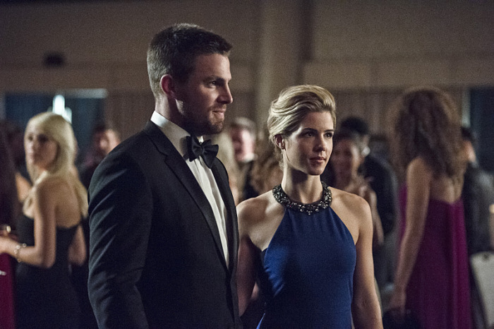 Arrow: la relación entre Arrow y Felicity no se abordará desde el principio