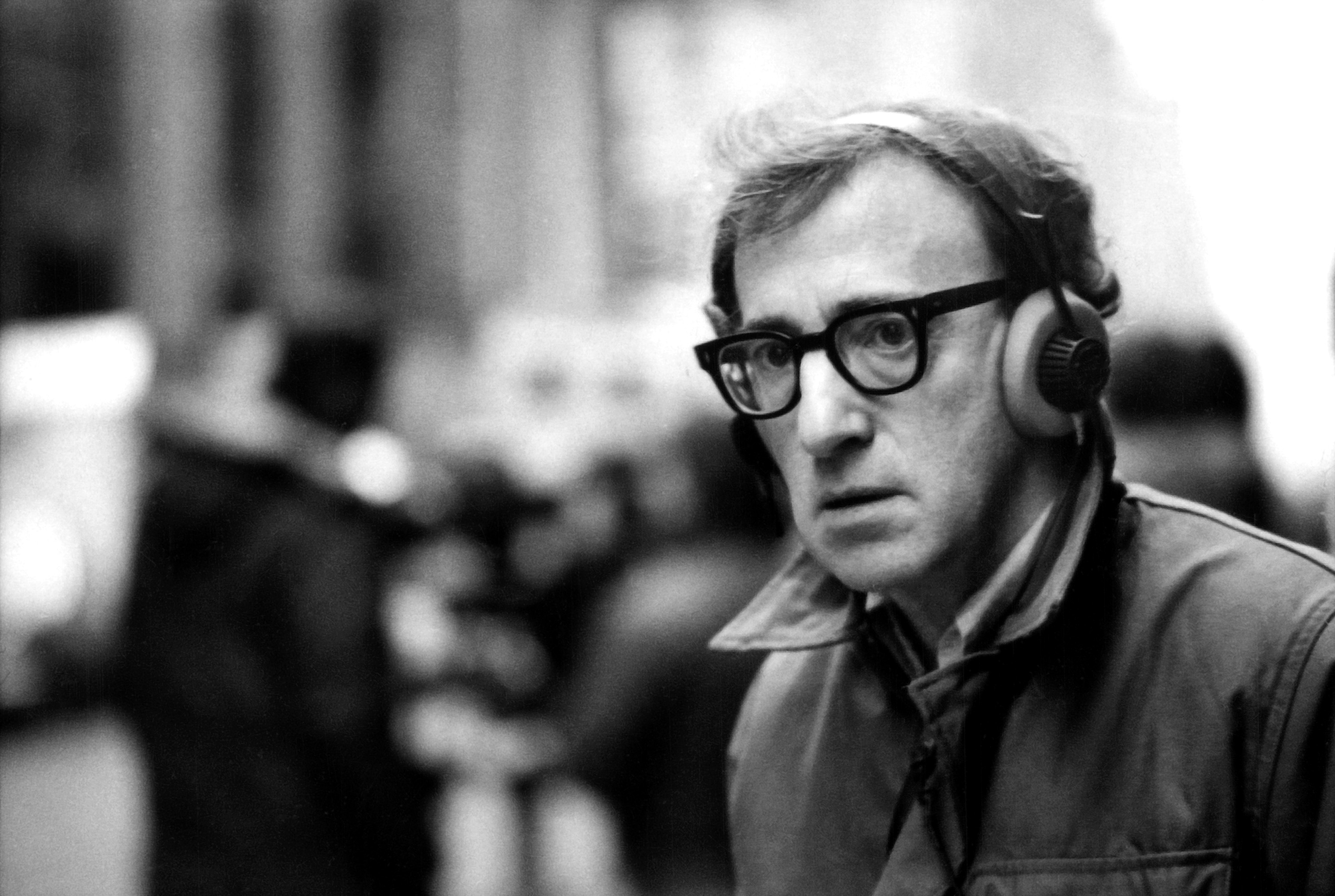 Crisis in Six Scenes: Woody Allen sí que está en crisis