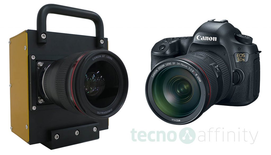 Camera prototype with CMOS 250 MP y EOS 5Ds