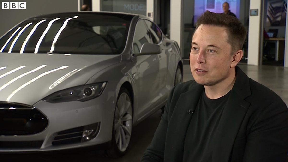 Entrevista Tesla Elon Musk coche apple