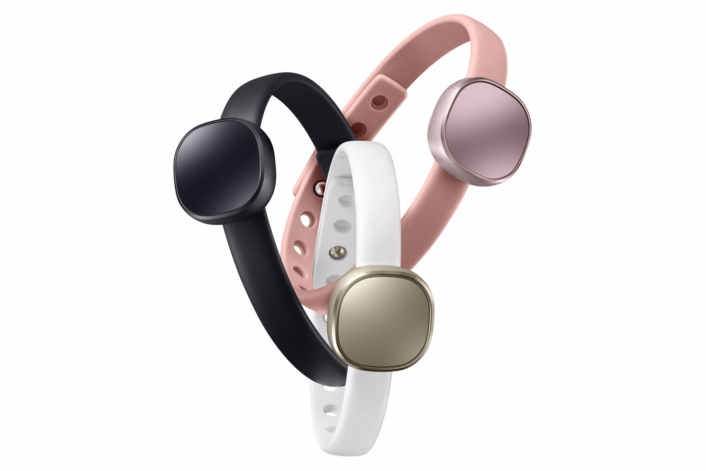 Samsung Charm, el wearable más sencillo llega a Europa