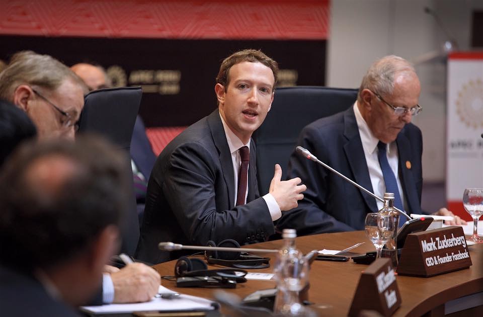 mark-zuckerberg-facebook-01