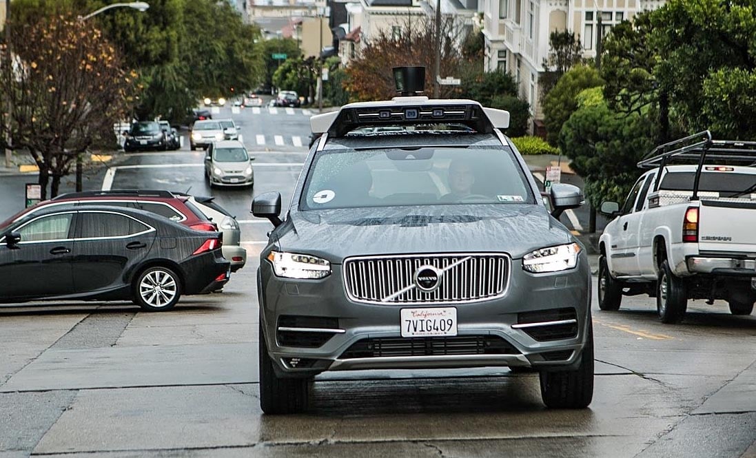 Uber sigue probando sus taxis autónomos sin permiso en San Francisco