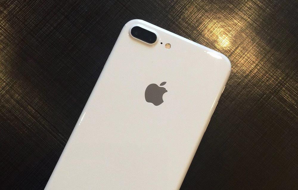 Así luciría el iPhone 7 y 7 Plus en color ‘Jet White’