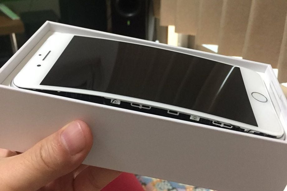 Ya son cerca de 6 los casos que se han hecho públicos de iPhone 8 con baterías abombada