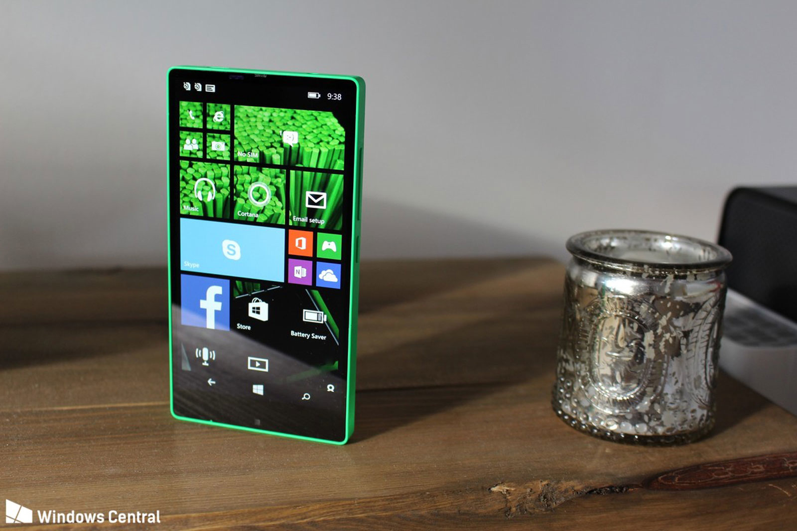 Microsoft tenía un smartphone Lumia “todo pantalla” ya en 2014