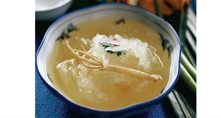 Estómago a prueba: sopa-de-nido-de-codorniz