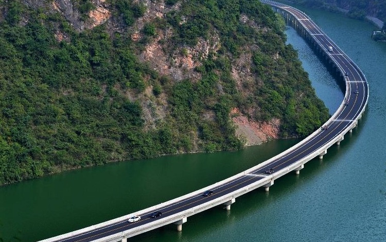 Autopista del Agua en China