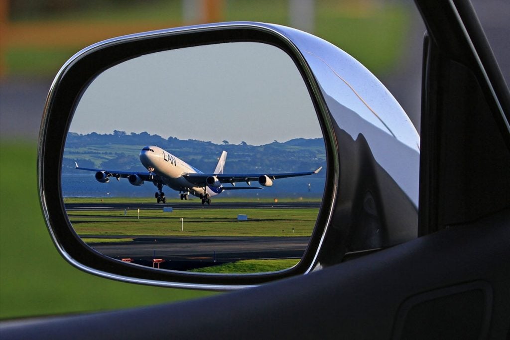 Cinco increíbles razones por las que echar de un vuelo a un pasajero