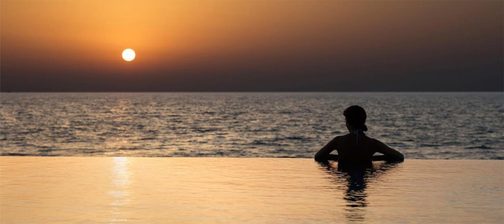 Una terraza privada con playa, Es el lujo del hotel Burj Al Arab