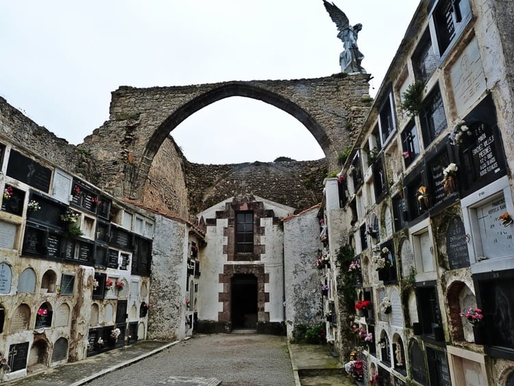 cementerio-comillas