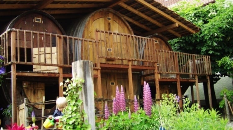 habitación en barril de vino