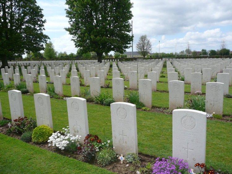 bayeux-Cementerios militares. 
