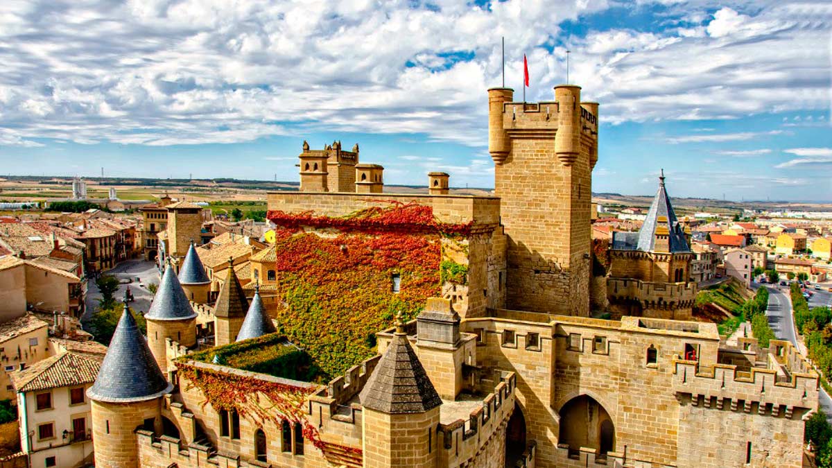 España y sus pueblos medievales más bellos