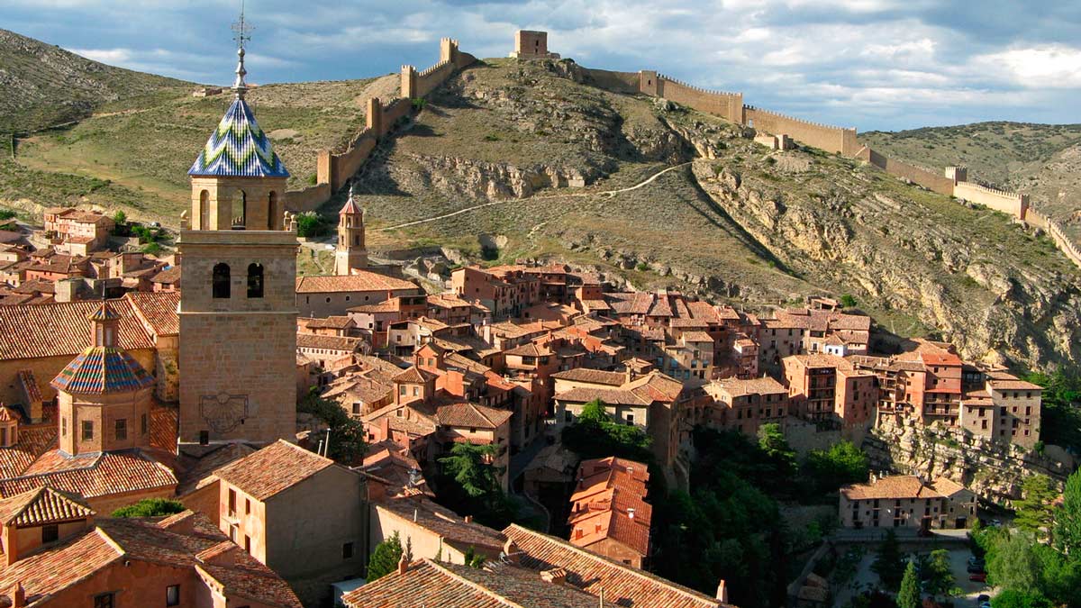 España y sus pueblos medievales más bellos