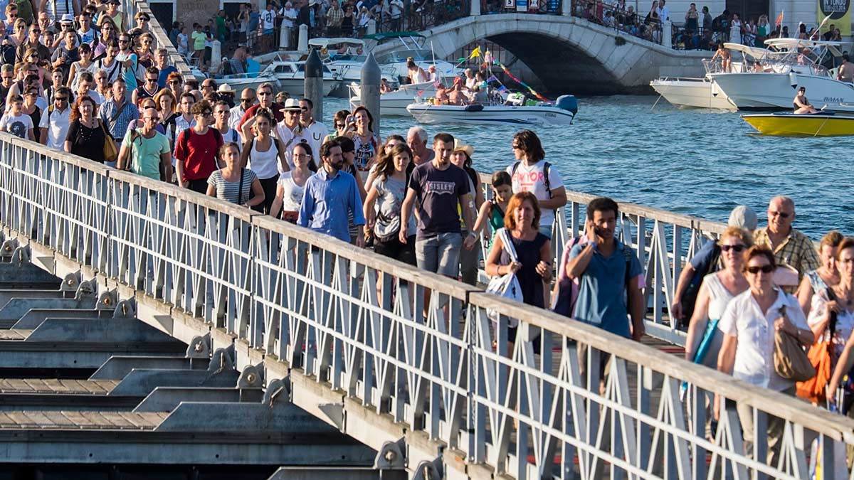 Los cruceros, la causa por la que Venecia se cansa de los turistas