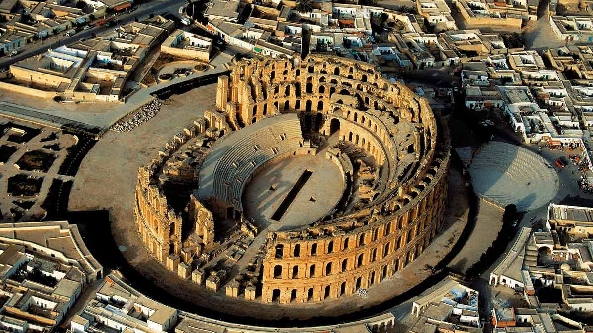 5 monumentos romanos que están muy lejos de Roma