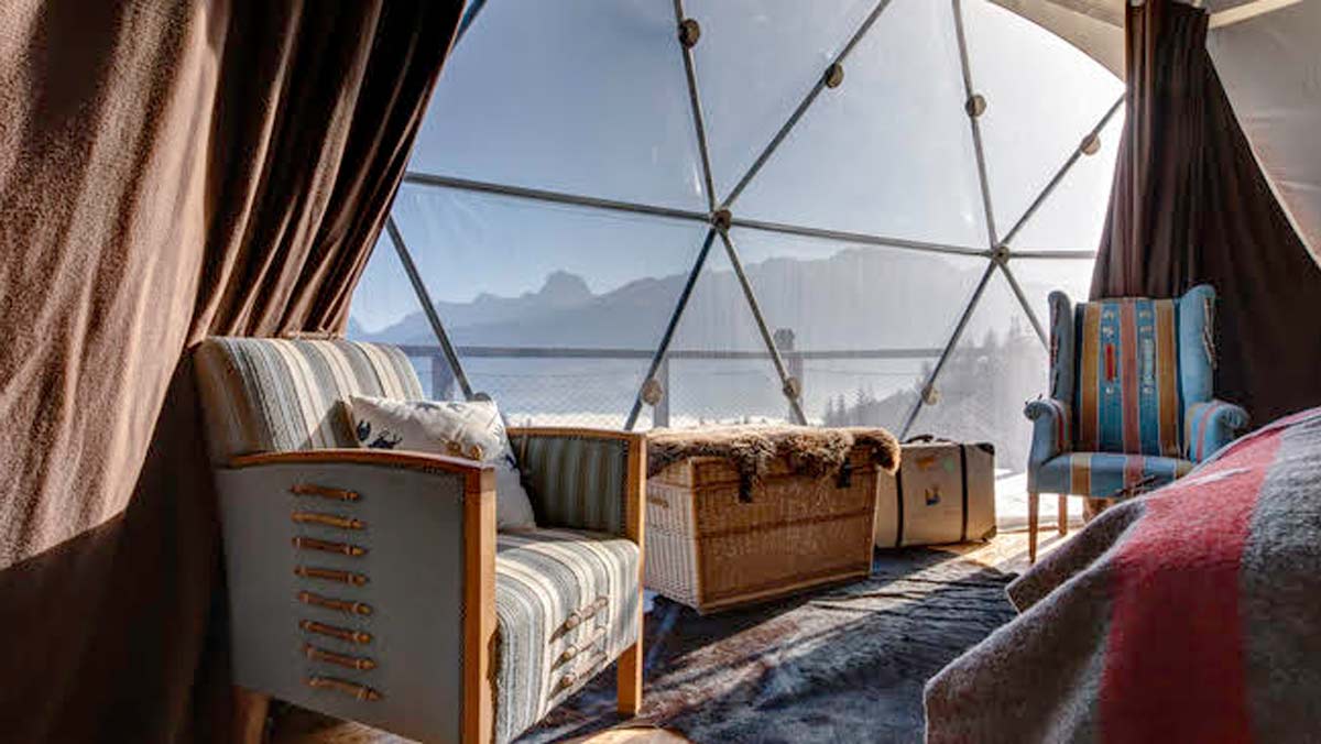 Dormir en una “bola de nieve” ahora es posible en Suiza