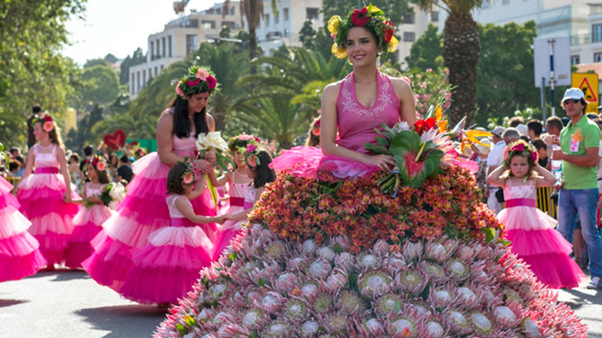 El color más intenso llega a Madeira con la Fiesta da Flor