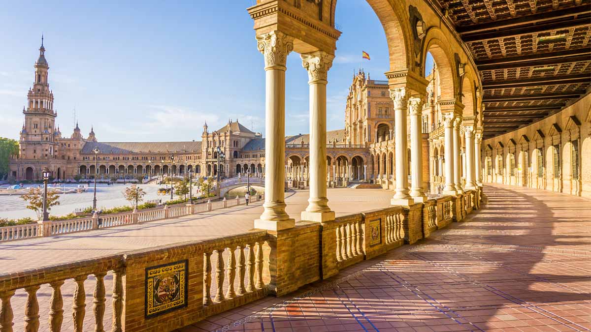 Best in Travel 2018 elige Sevilla, Chile, Tallín, Belfast y la Costa del Causeway como los mejores destinos para viajar el año que viene