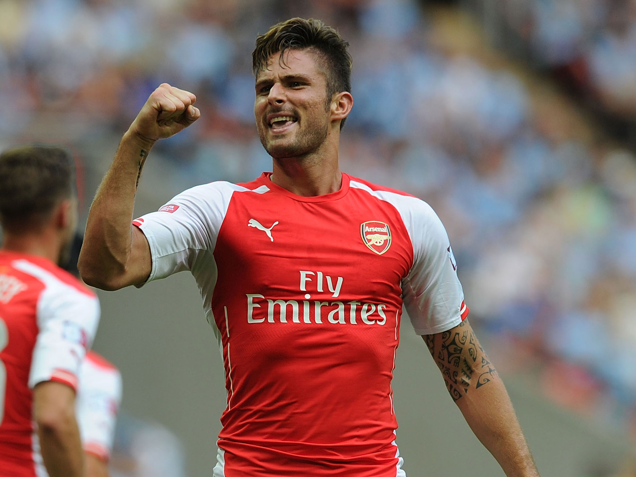 Olivier-Giroud-Windows-8-Wallpaper-arsenalhdwallpaper.com_