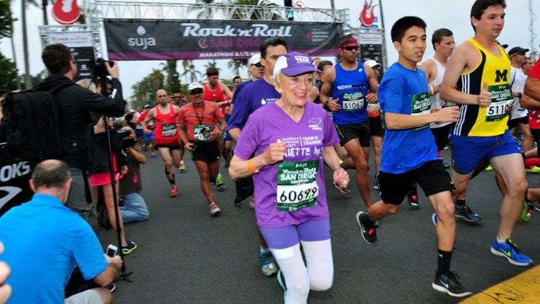 Harriete Thompson, la mujer más longeva en acabar un maratón