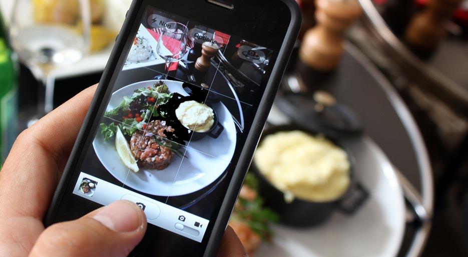 La comida sabe más rica si se comparte en las redes sociales