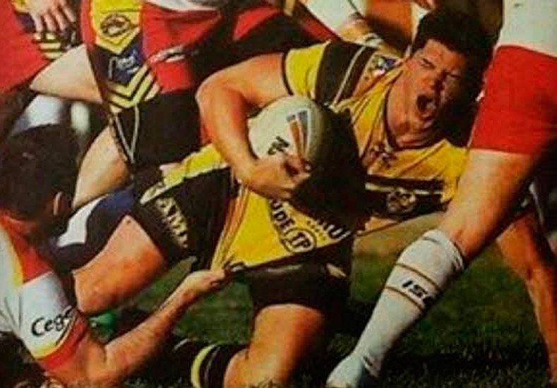 Un jugador de rugby, a punto de perder el pene en un partido